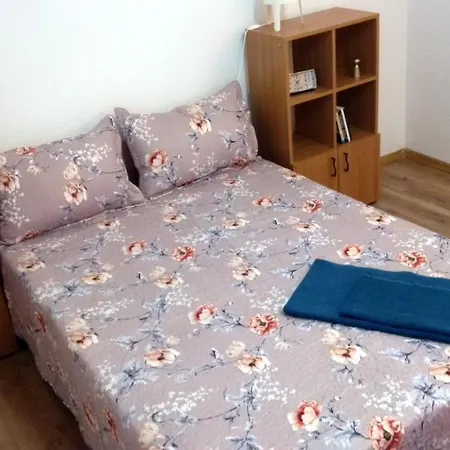 Romexpo Studio Apartamento *